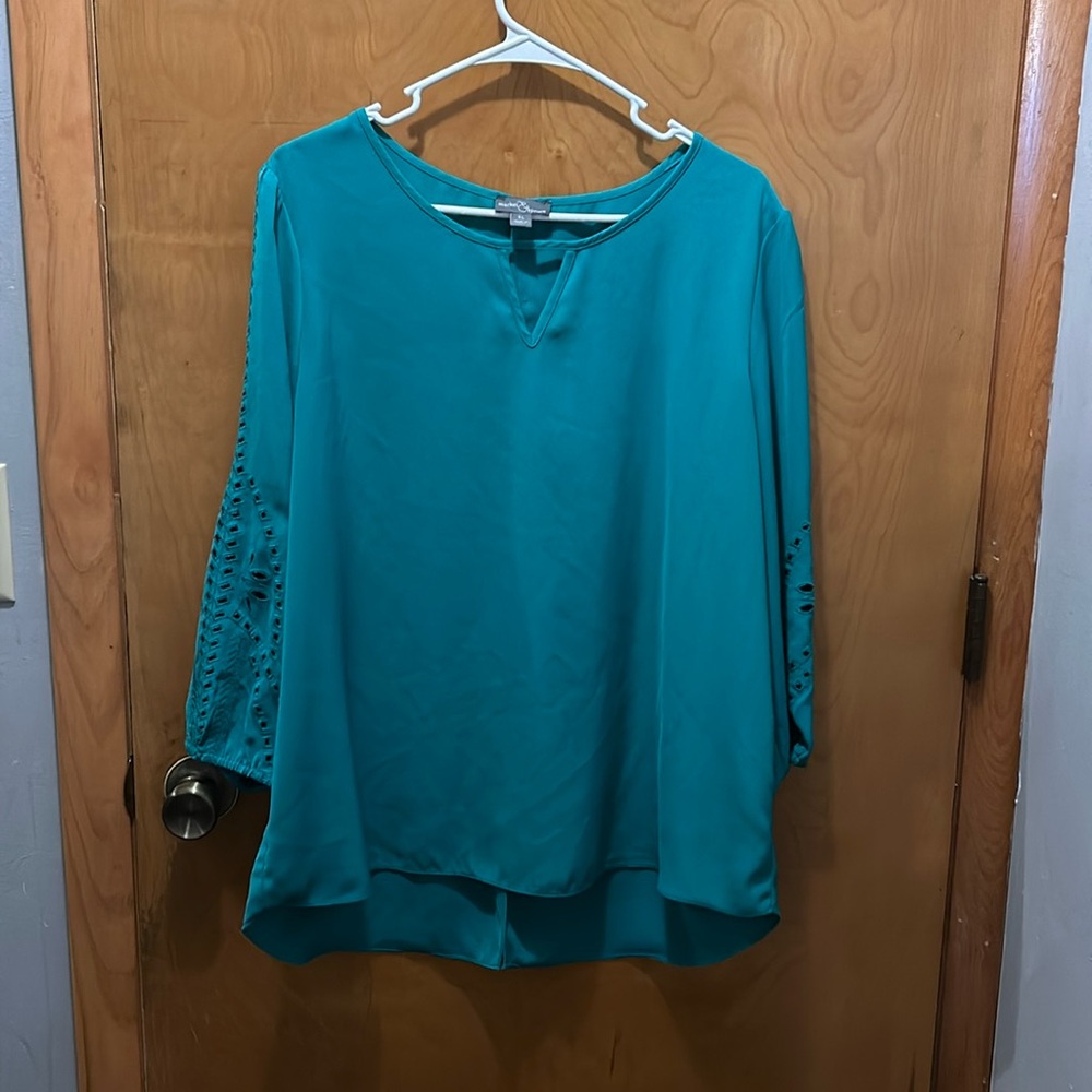 Market and spruce XL green blouse